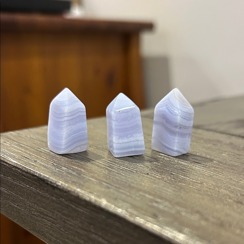Mini Blue Lace Agate Point Tower - priced PER tower - Picture 6 of 7